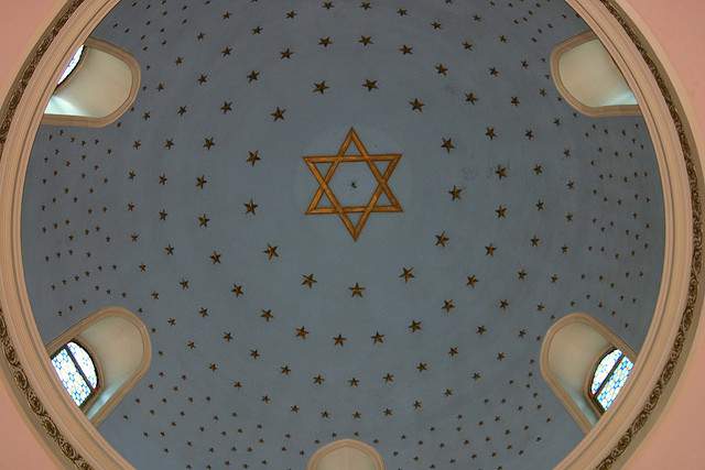 Istanbul synagogue