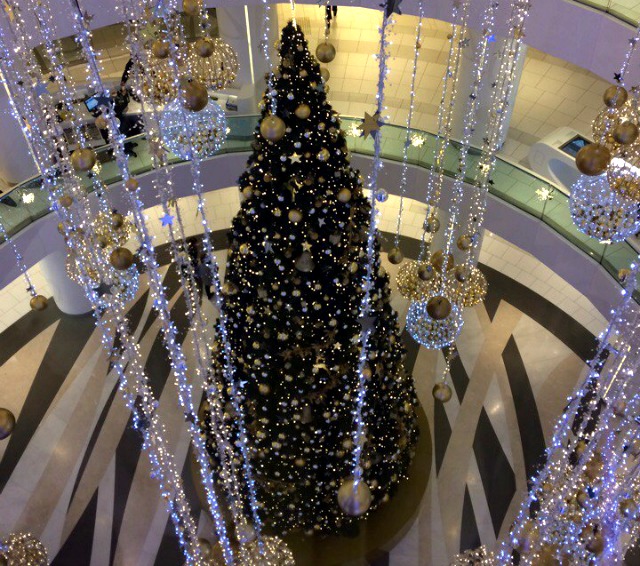 Akmerkez and decorated tree